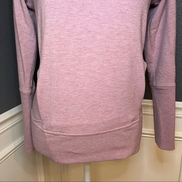 Lululemon High Lines Pullover - Picture 4 of 9